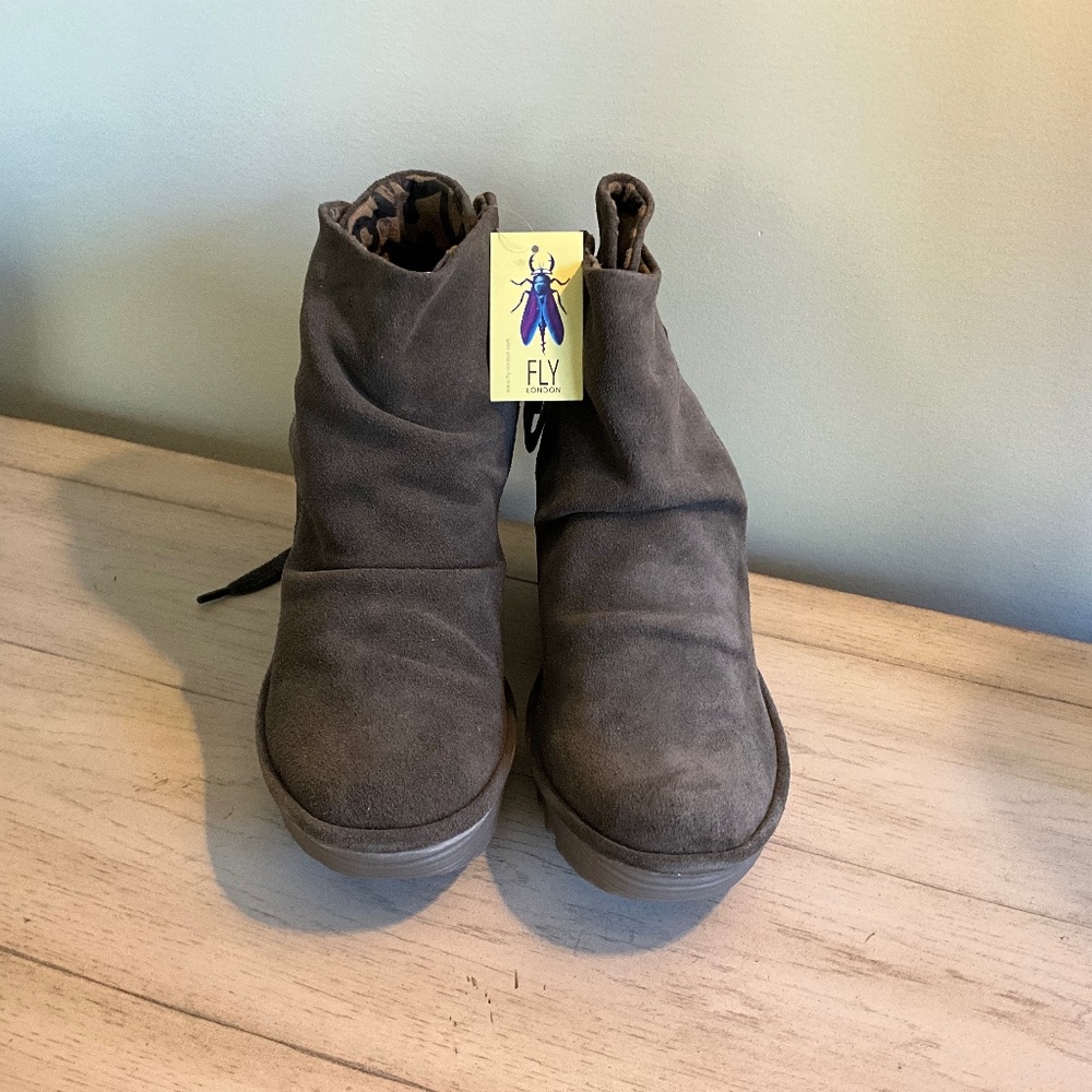 FLY London Shoes “Yama” 38 NWOT